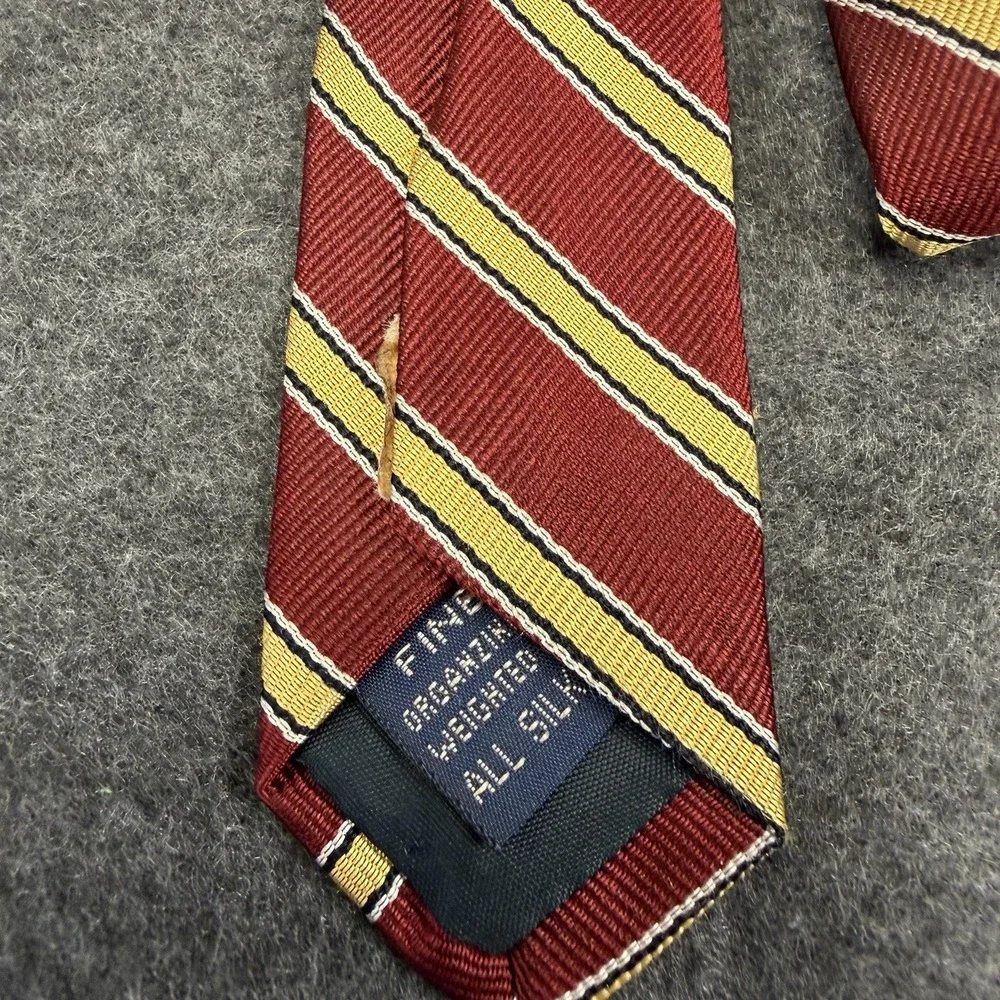 Vtg 70s Club Shop JACK HENRY Country Club Plaza Mens Tie Regimental Stripe Red
